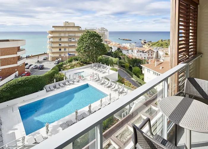 Bleues Le Grand Large 3*