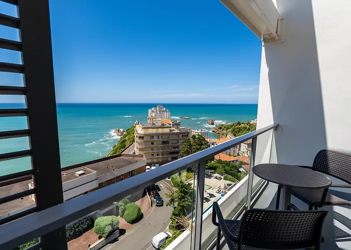 Bleues Le Grand Large 3* Biarritz