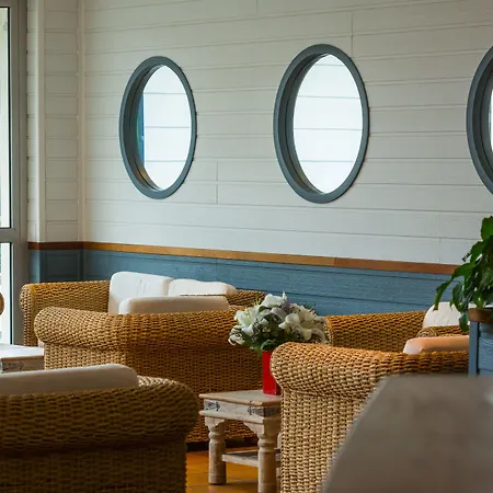 Bleues Le Grand Large 3* Biarritz