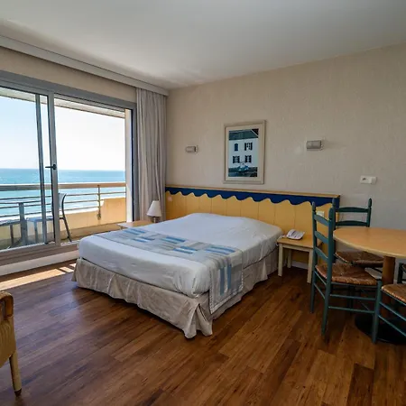 Bleues Le Grand Large Resort 3*