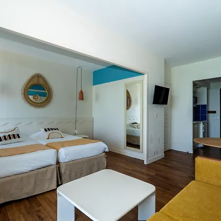 Bleues Le Grand Large 3* Biarritz