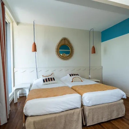 Bleues Le Grand Large Resort Biarritz