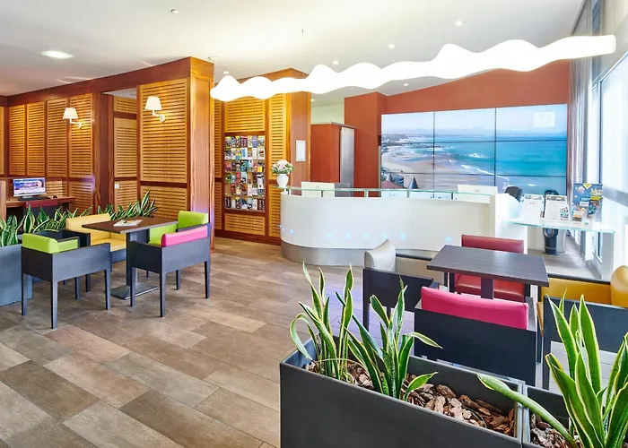 Bleues Le Grand Large Resort Biarritz