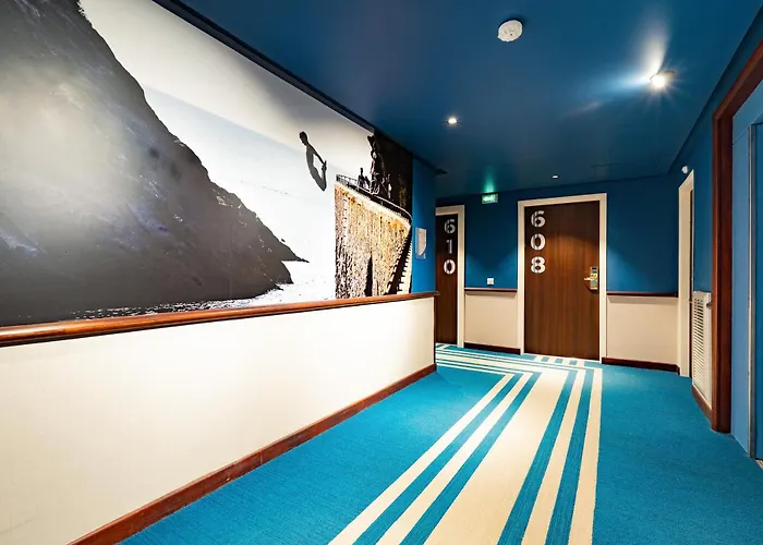 Bleues Le Grand Large 3* Біарріц