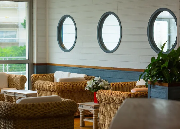 Bleues Le Grand Large 3* Μπιαρίτζ