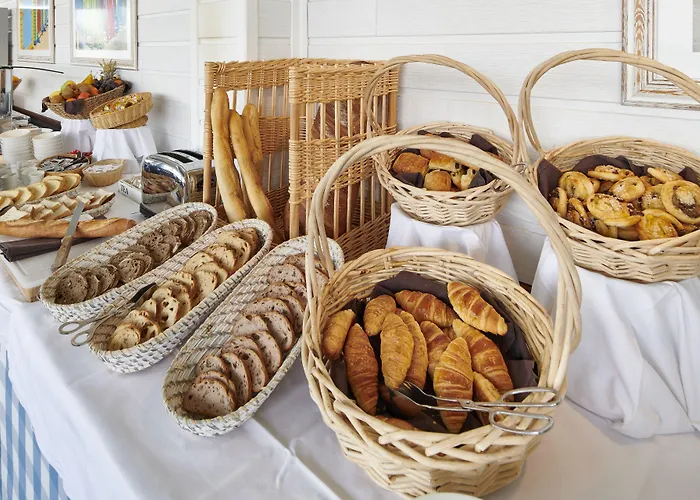 Bleues Le Grand Large 3*