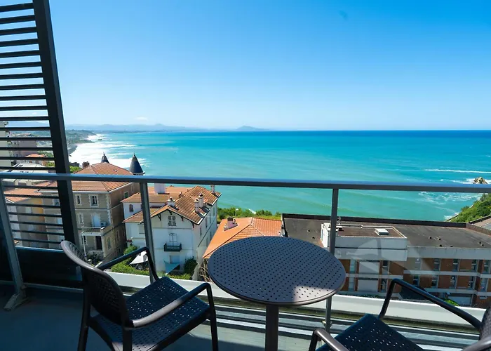 Bleues Le Grand Large Resort Biarritz