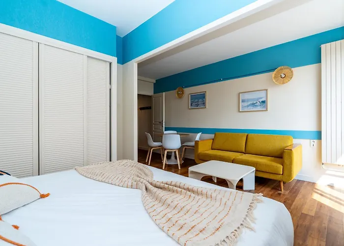 Bleues Le Grand Large Ośrodek wypoczynkowy 3*