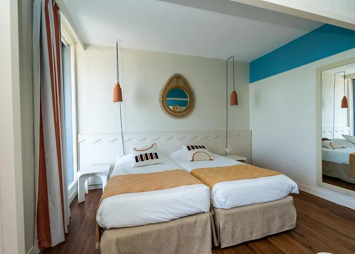 Bleues Le Grand Large Resort Biarritz